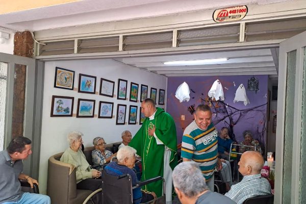 fundacion-madre-protectora-medellin-colombia-imagen (16)